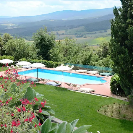 Terre Di Casole Hotel 4*